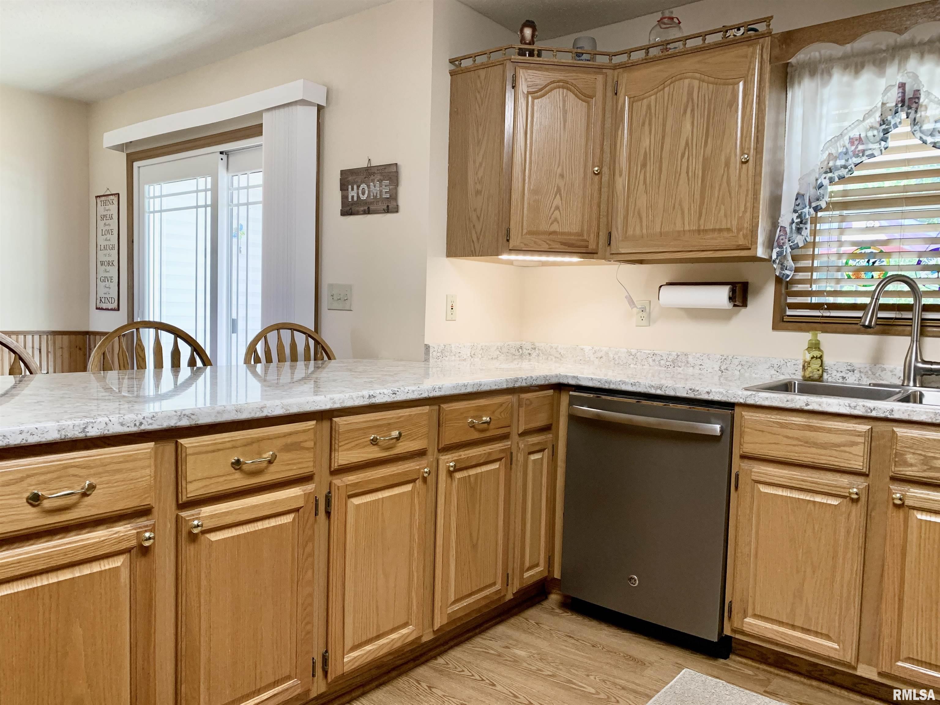2099 New Lake Road Jacksonville, IL 62650 - Photo 40 of 74 Gallery Image 40