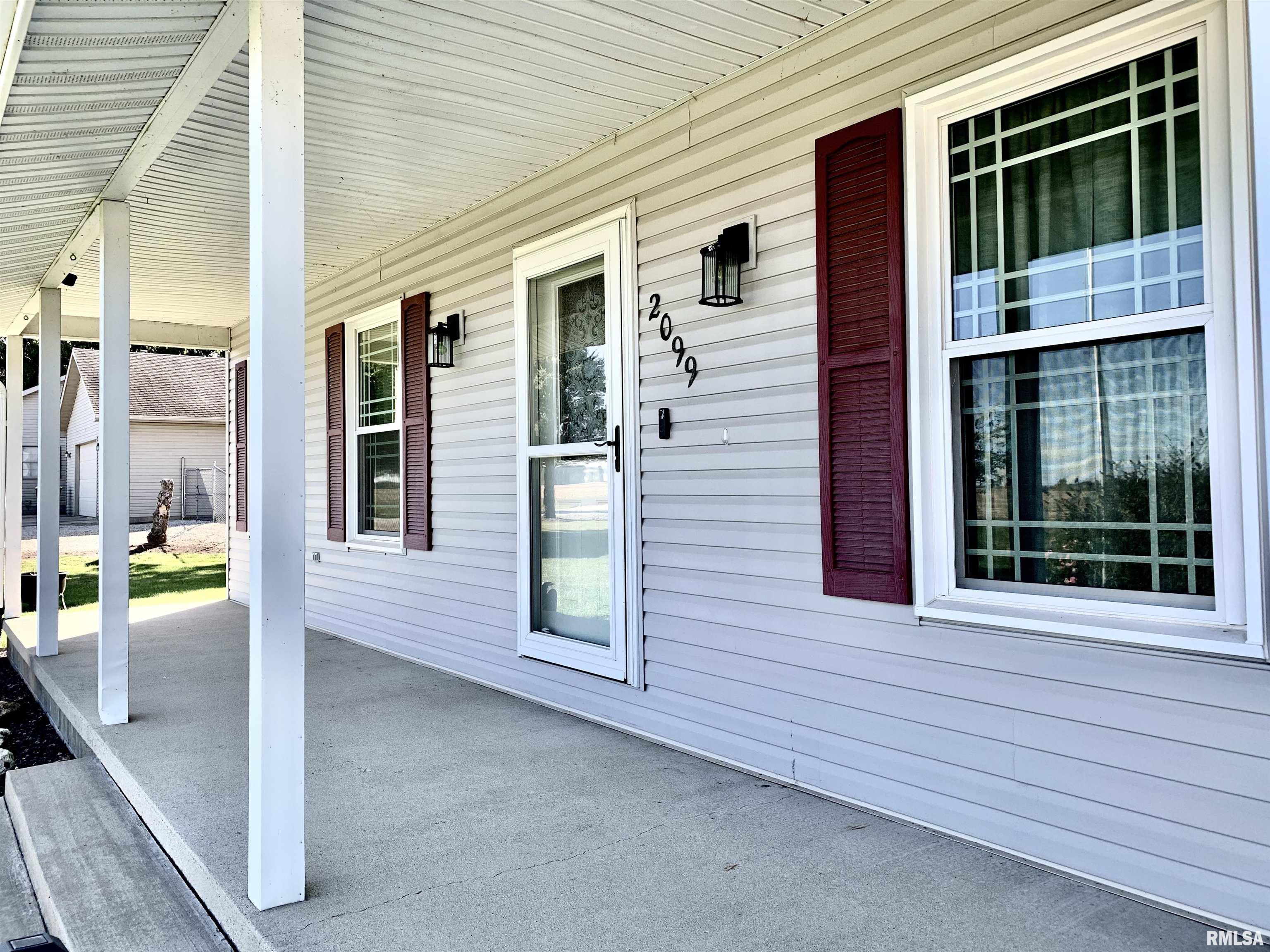 2099 New Lake Road Jacksonville, IL 62650 - Photo 4 of 74 Gallery Image 4