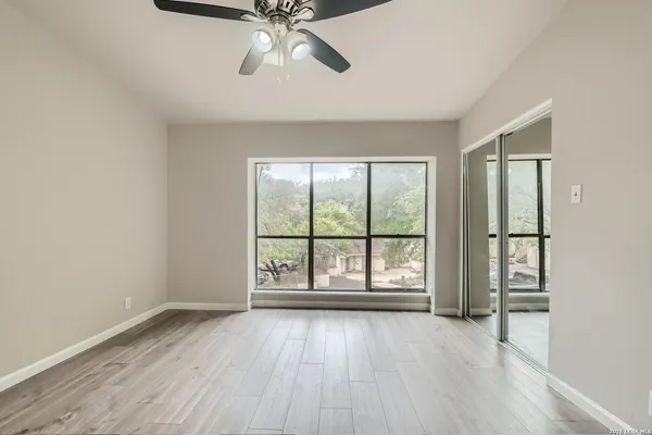 $1,690 | 8642 Fredericksburg Road, Unit 703, San Antonio, TX 78240