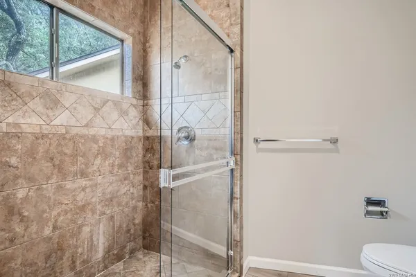 $1,690 | 8642 Fredericksburg Road, Unit 703, San Antonio, TX 78240