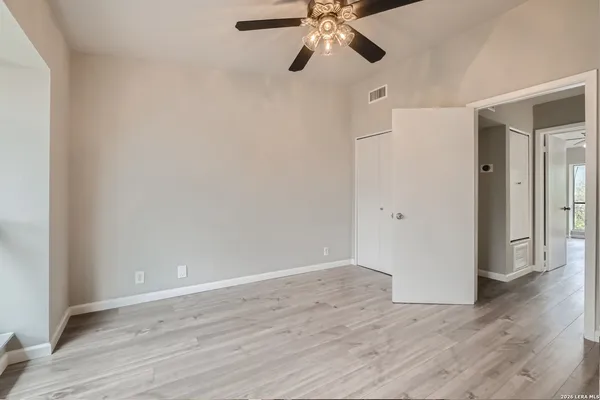 $1,690 | 8642 Fredericksburg Road, Unit 703, San Antonio, TX 78240