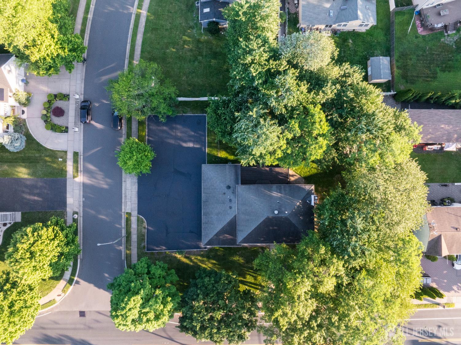 975 Inman Avenue Edison, NJ 08820 - Photo 57 of 62
