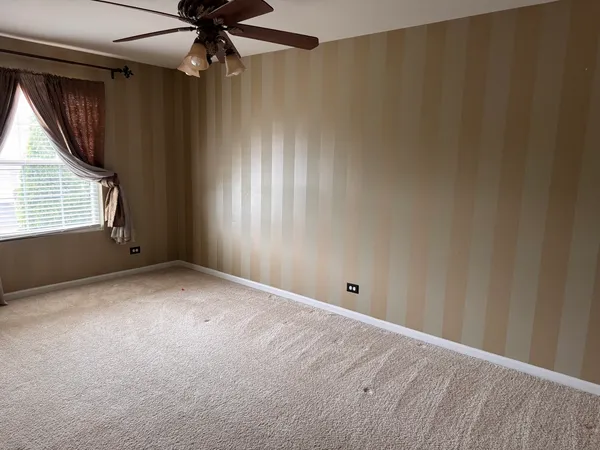 $2,800 | 916 Bluebell Circle, Unit 916, Joliet, IL 60431