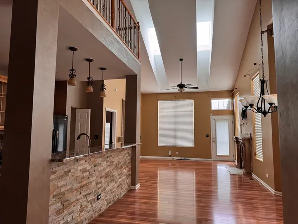 $2,800 | 916 Bluebell Circle, Unit 916, Joliet, IL 60431
