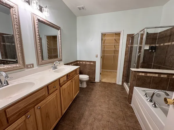 $2,800 | 916 Bluebell Circle, Unit 916, Joliet, IL 60431