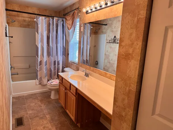 $2,800 | 916 Bluebell Circle, Unit 916, Joliet, IL 60431