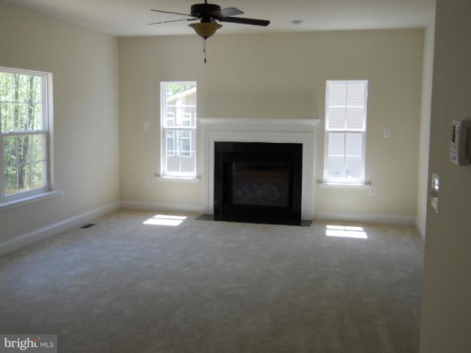 3504 Oaklawn Road Fort Washington, MD 20744 - Photo 10 of 25 Family Room