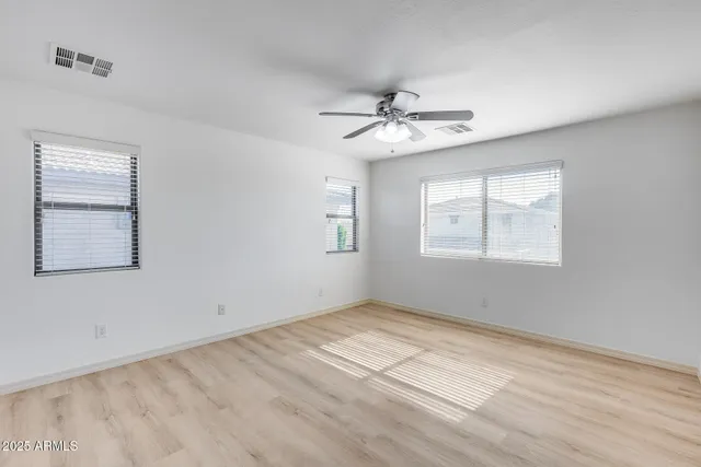 a view of empty room with window