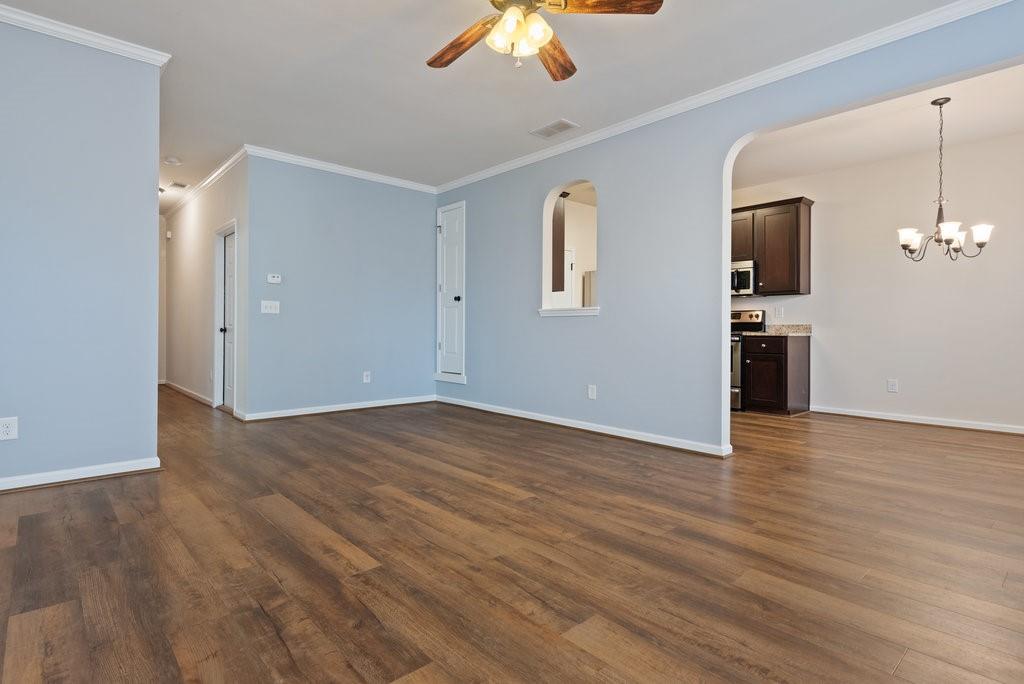 154 Cypress Court Canton, GA 30115 - Photo 10 of 32