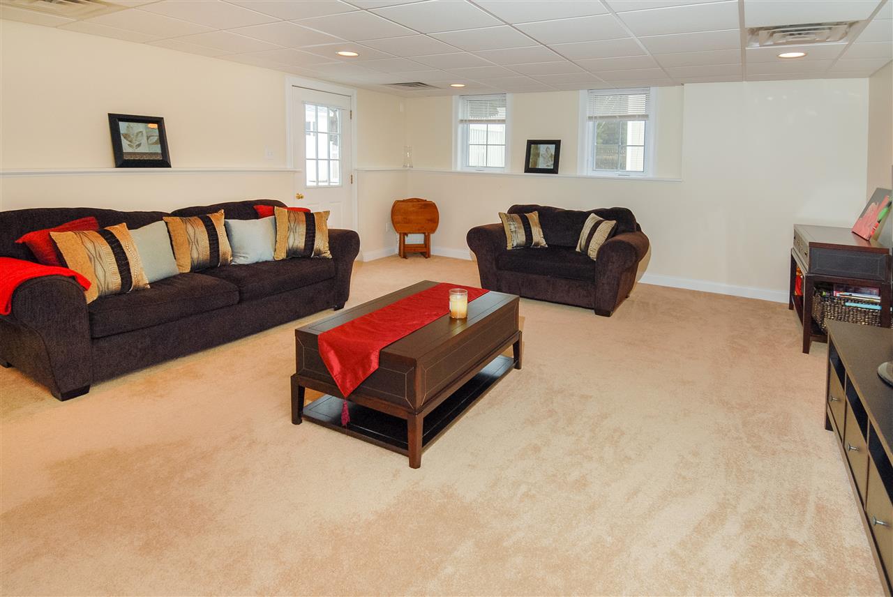 17 Angela Lane Rochester, NH 03867 - Photo 23 of 34