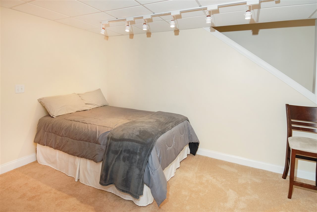 17 Angela Lane Rochester, NH 03867 - Photo 25 of 34
