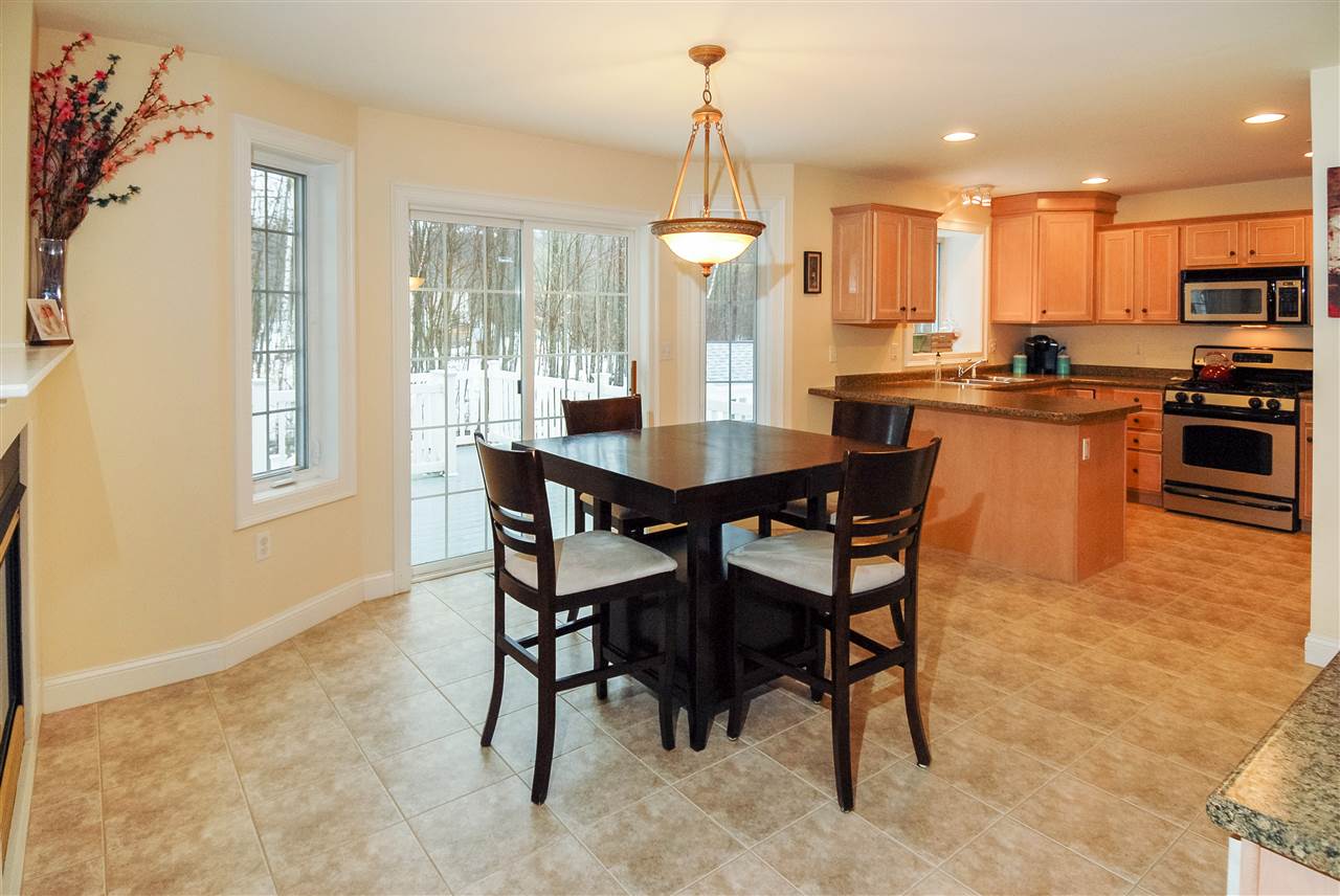 17 Angela Lane Rochester, NH 03867 - Photo 7 of 34