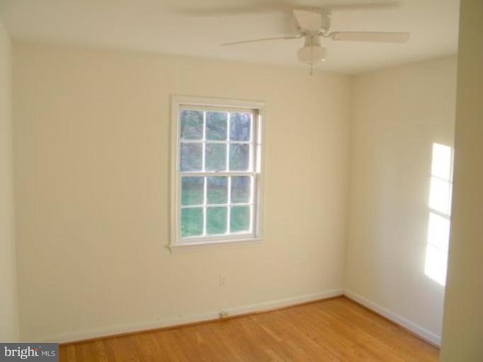 1808 Golf View Court Reston, VA 20190 - Photo 9 of 22 Bedroom #2