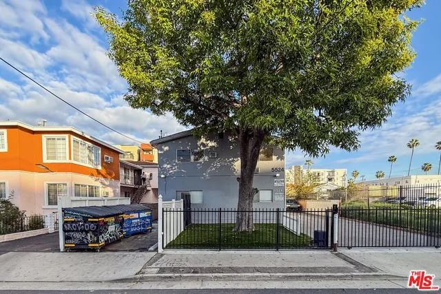 $2,295 | 5524 Elmer Avenue, Unit 2, North Hollywood, CA 91601