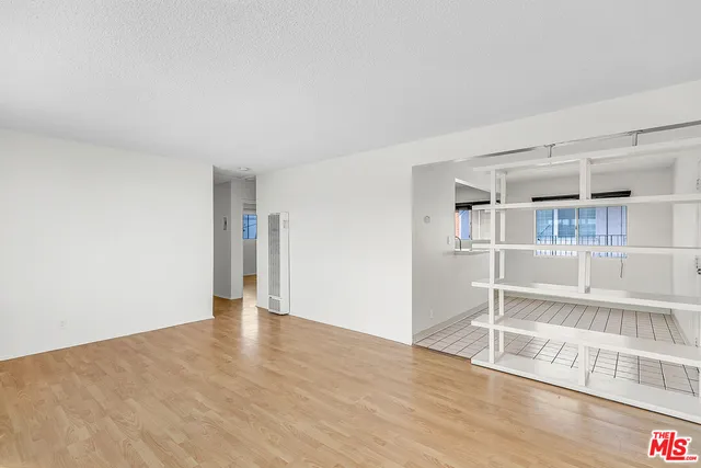 $2,295 | 5524 Elmer Avenue, Unit 2, North Hollywood, CA 91601