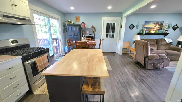 $262,000 | 21539 Kern Road, South Bend, IN 46614