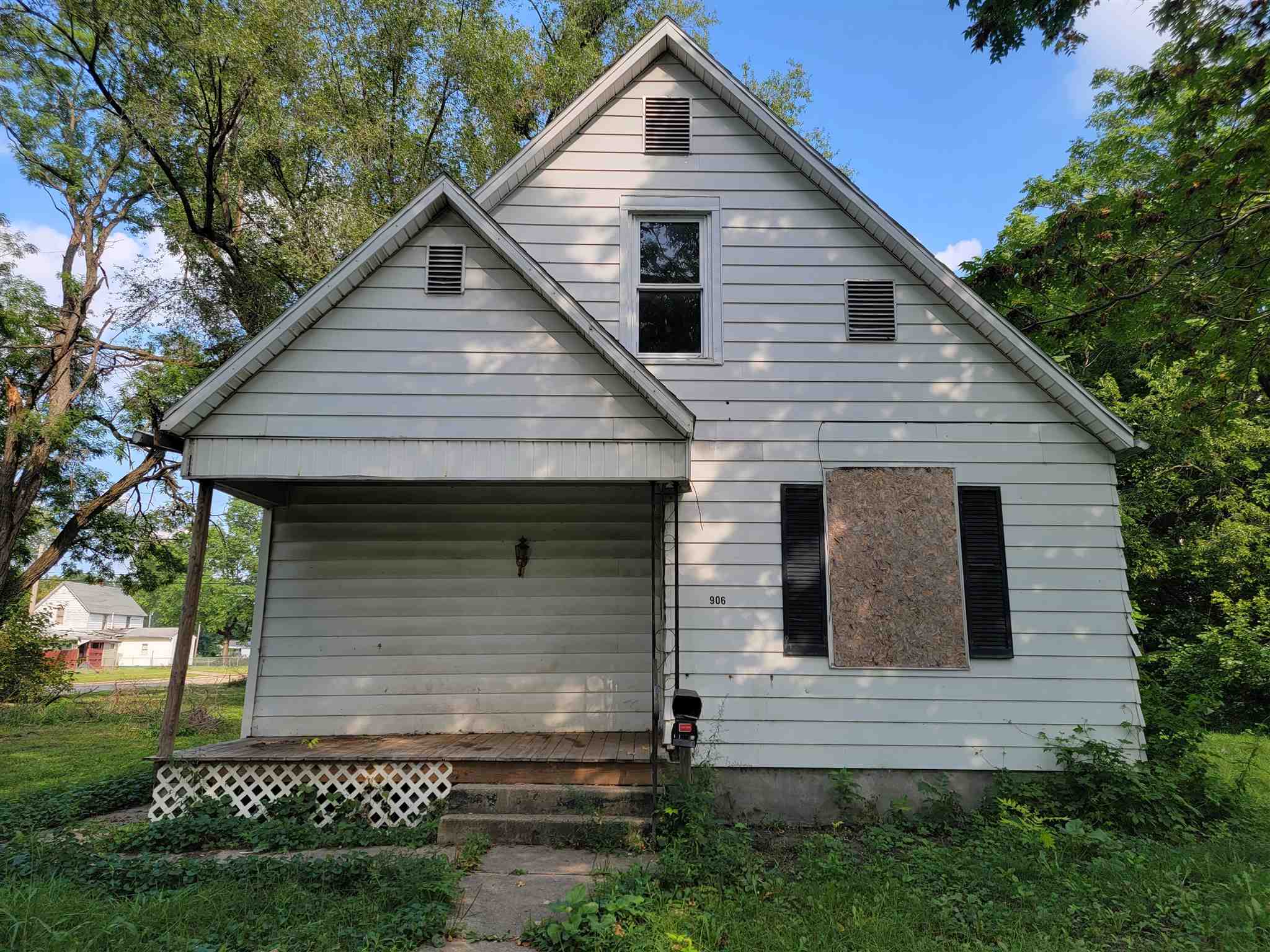 906 South 16th Street Springfield, IL 62703 - Photo 2 of 3 Gallery Image 2