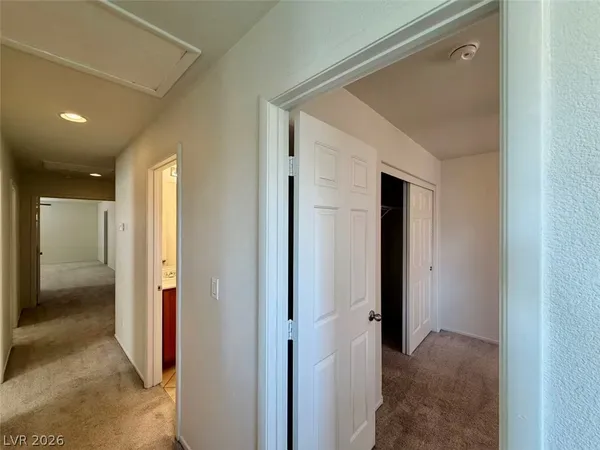 $2,400 | 8626 Rowland Bluff Avenue, Las Vegas, NV 89178