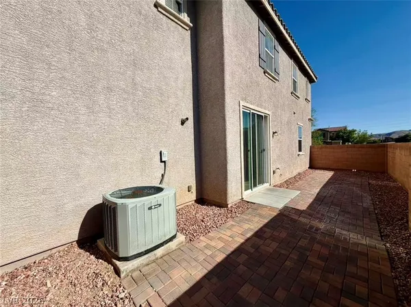 $2,400 | 8626 Rowland Bluff Avenue, Las Vegas, NV 89178