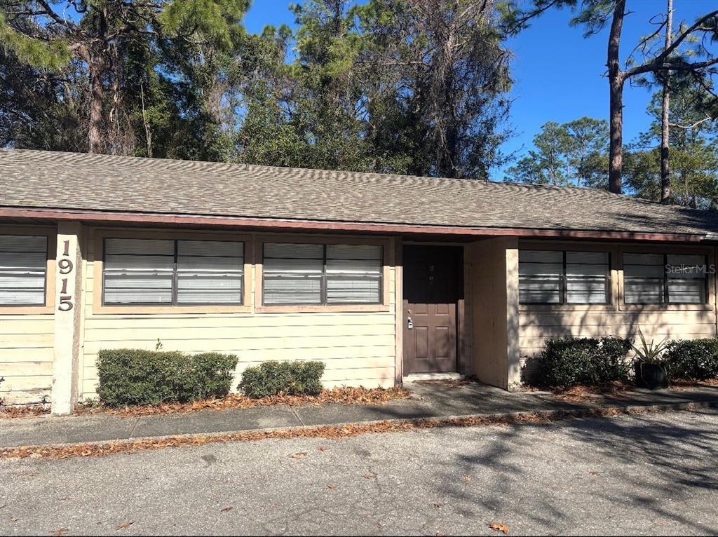 1915 Southwest 70th Terrace, Unit B Gainesville, FL 32607 - Photo 1 of 12