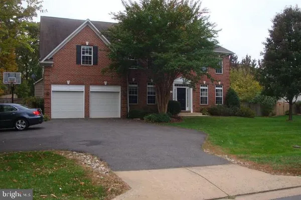$5,500 | 8215 Electric Avenue, Vienna, VA 22182