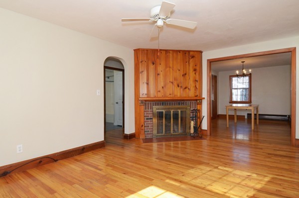 6 Paradise Road Ipswich, MA 01938 - Photo 9 of 30 Gallery Image 9