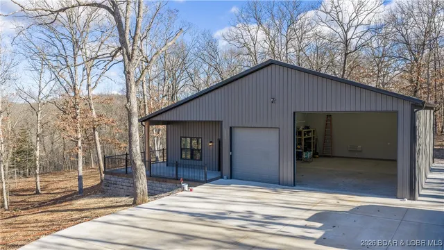 $419,000 | 275 Summer Place Road, Camdenton, MO 65020