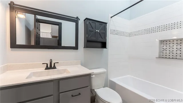 $419,000 | 275 Summer Place Road, Camdenton, MO 65020