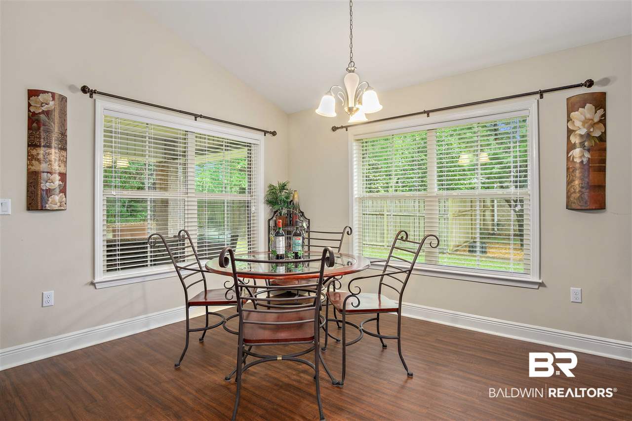 9864 Woolrich Avenue Fairhope, AL 36532 - Photo 6 of 30