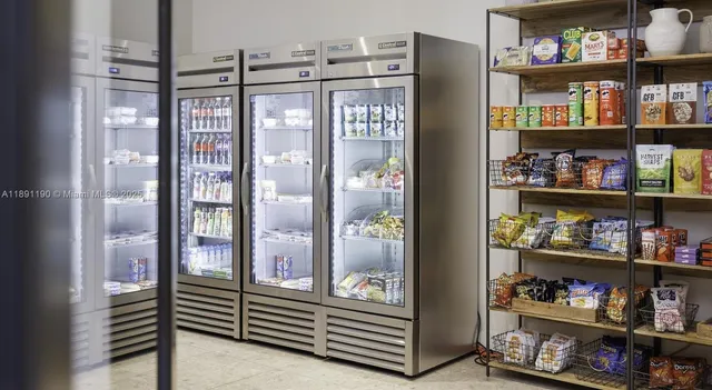 $3,133 | 11200 Biscayne Boulevard, Unit B1 2, Miami, FL 33181