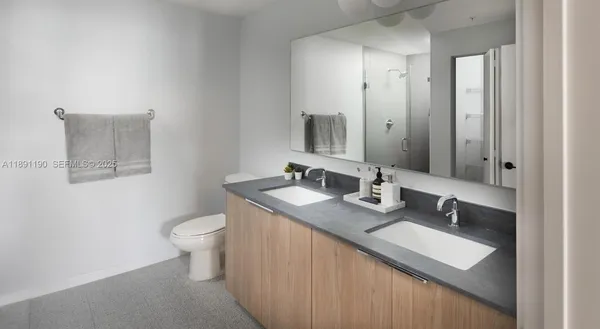 $2,996 | 11200 Biscayne Boulevard, Unit B1 2, Miami, FL 33181