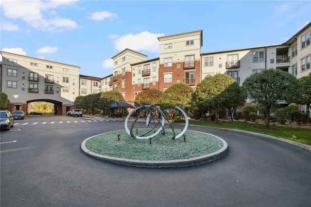 $439,000 | 1000 Providence Place, Unit 101, Providence, RI 02903
