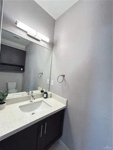 $1,800 | 1320 East Camellia Avenue, Unit A, McAllen, TX 78501