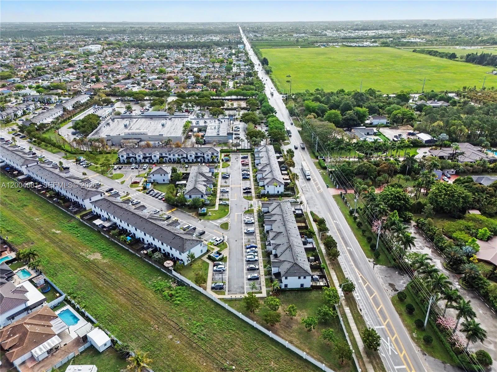 14800 Southwest 183rd Terrace Miami, FL 33187 - Photo 31 of 36 Photo 31