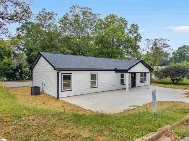 $235,000 | 1606 South Murray Ave Extension, Anderson, SC 29624