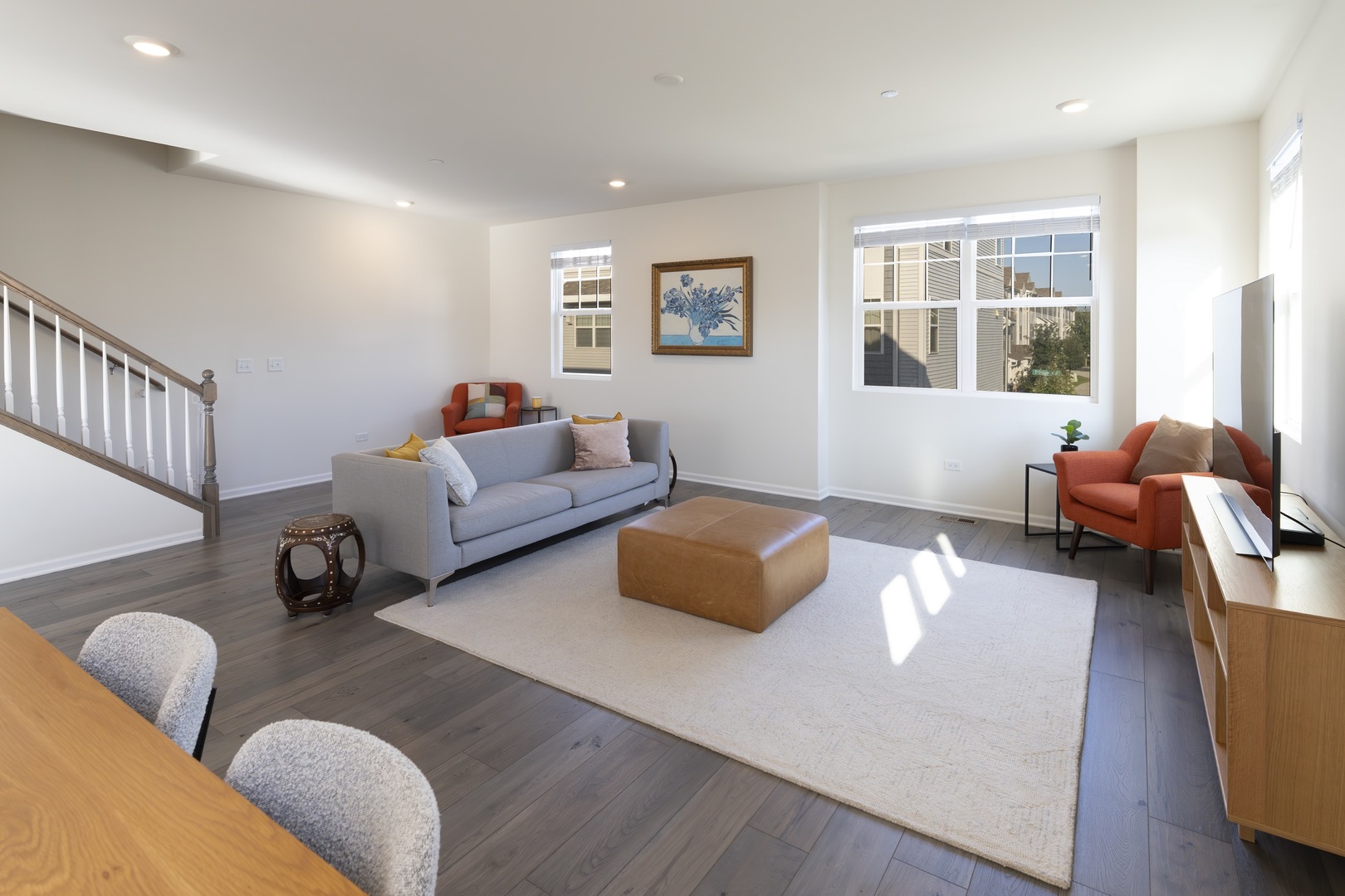 3316 Trillium Circle Rolling Meadows, IL 60008 - Photo 14 of 27 a living room with furniture and a window
