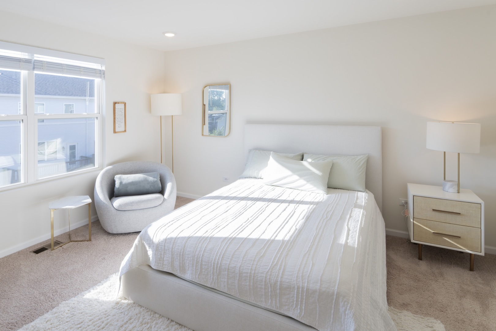 3316 Trillium Circle Rolling Meadows, IL 60008 - Photo 17 of 27 a bedroom with a bed and a view of bathroom