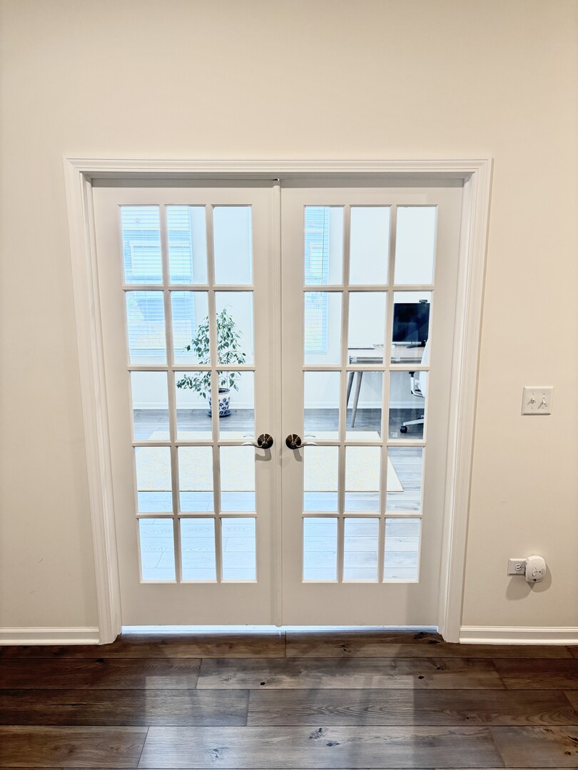 3316 Trillium Circle Rolling Meadows, IL 60008 - Photo 5 of 27 a view of empty room with wooden floor and fan
