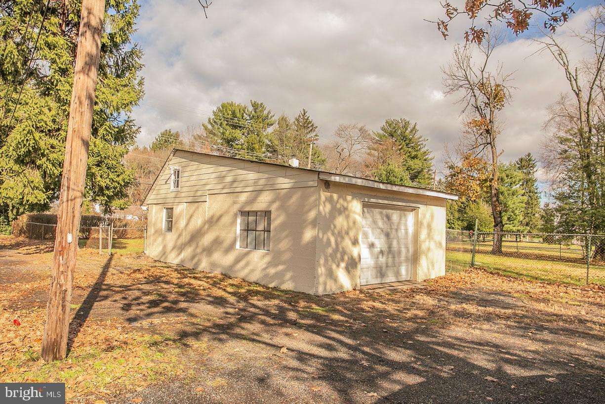 241 Edison Furlong Road Doylestown, PA 18901 - Photo 8 of 23
