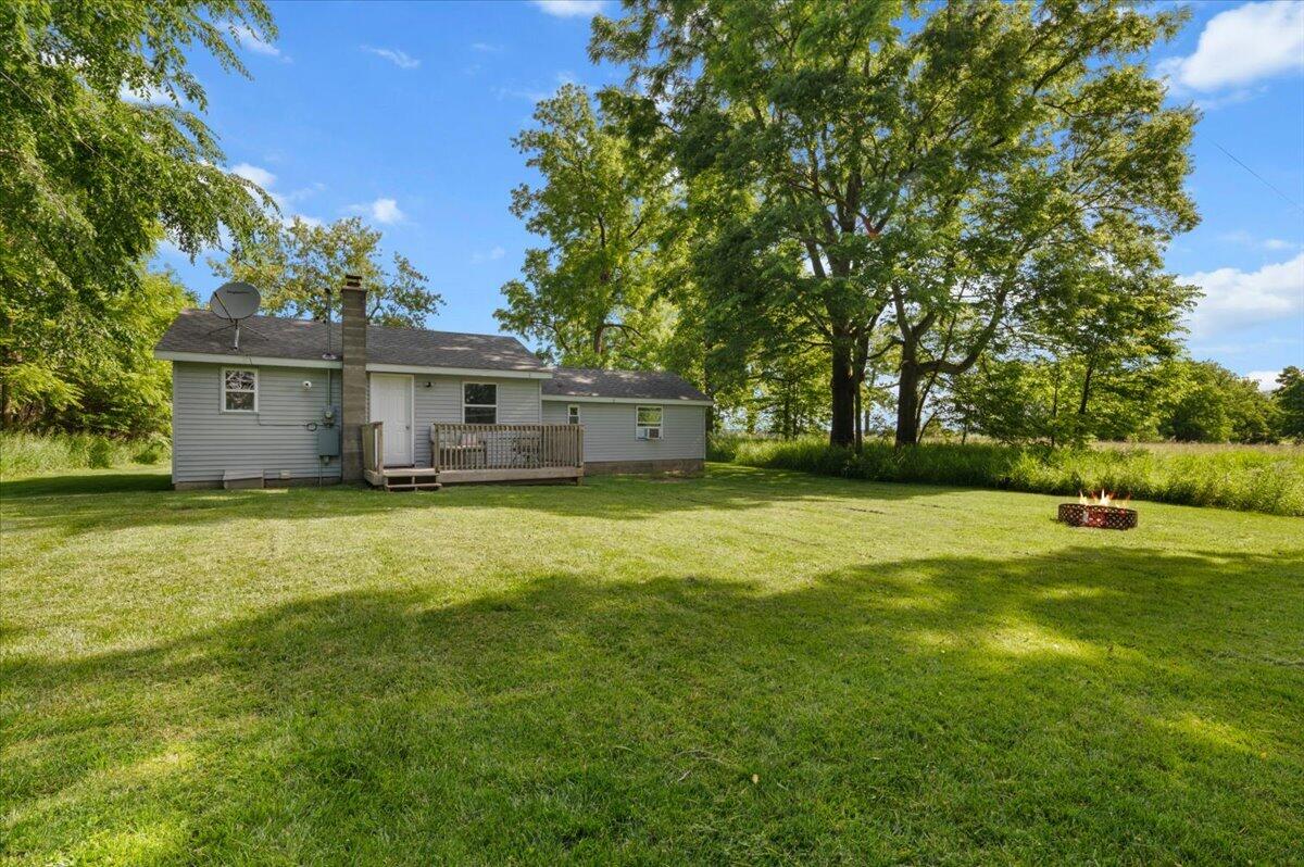 5438 Ionia Road Portland, MI 48875 - Photo 16 of 18