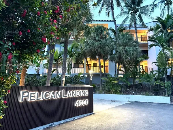 $3,850 | 4000 Northeast 168th Street, Unit 107A, North Miami Beach, FL 33160
