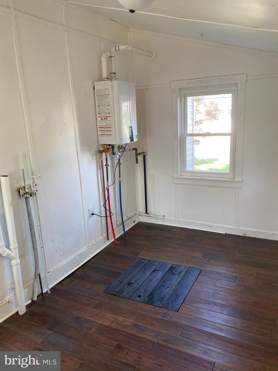 239 E Street Carneys Point, NJ 08069 - Photo 12 of 13 Gallery Image 12