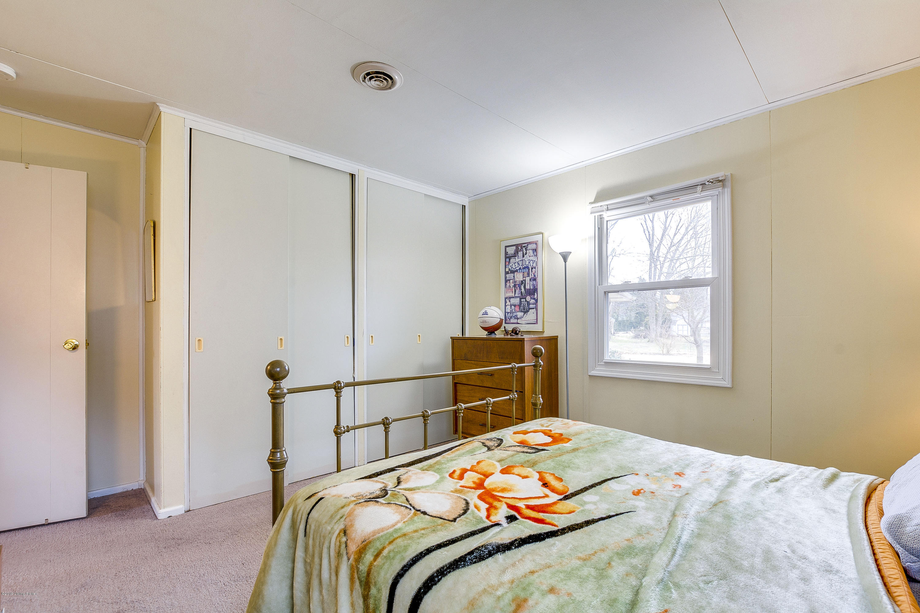 9202 Hunter Road Louisville, KY 40242 - Photo 18 of 26 Bedroom 2