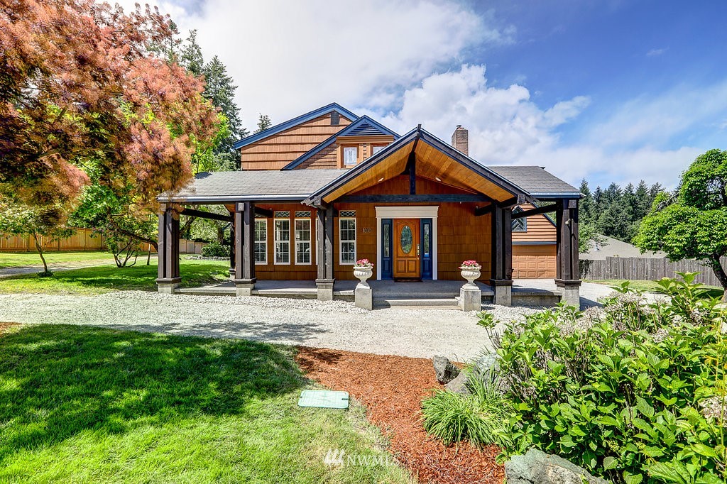 1010 Roe Street Steilacoom, WA 98388 - Photo 1 of 25