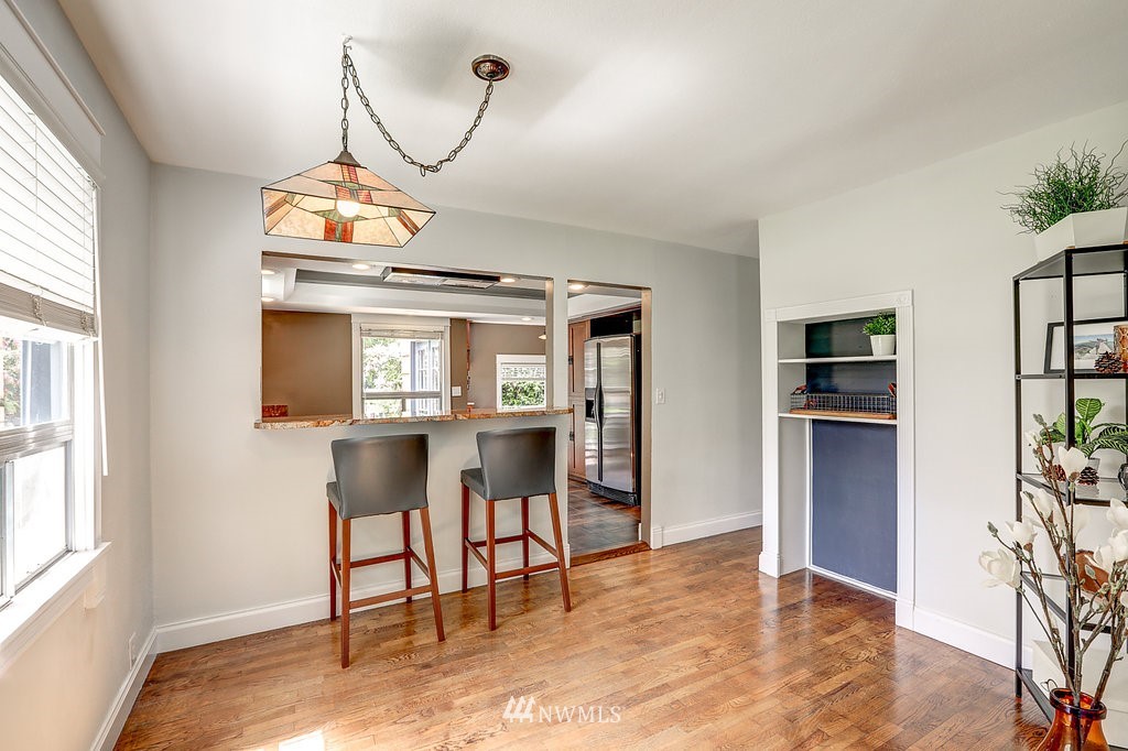 1010 Roe Street Steilacoom, WA 98388 - Photo 6 of 25