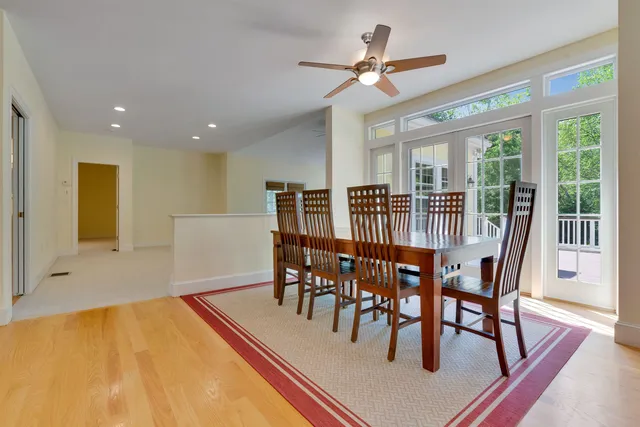 $1,900,000 | 30 Squier Drive, North Hampton, NH 03862