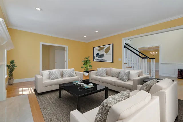 $1,900,000 | 30 Squier Drive, North Hampton, NH 03862