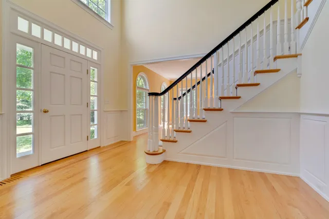 $1,900,000 | 30 Squier Drive, North Hampton, NH 03862