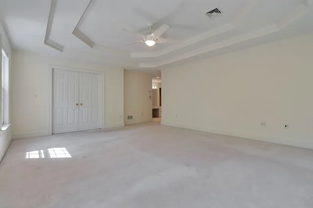 $1,900,000 | 30 Squier Drive, North Hampton, NH 03862