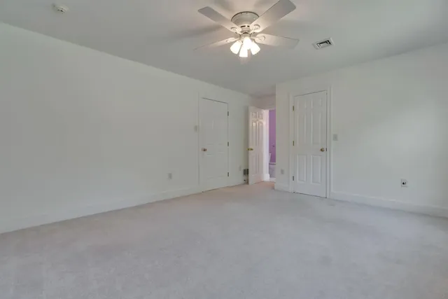 $1,900,000 | 30 Squier Drive, North Hampton, NH 03862